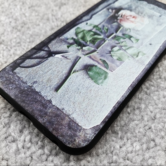 [NEW] iPhone 6/6s Rose Soft Silicone Phone Case - Picture 3 of 4